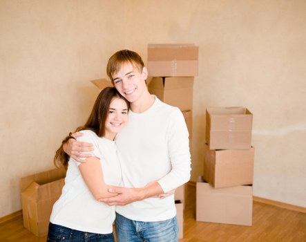 Professional movers planning access on a Tokyngton street